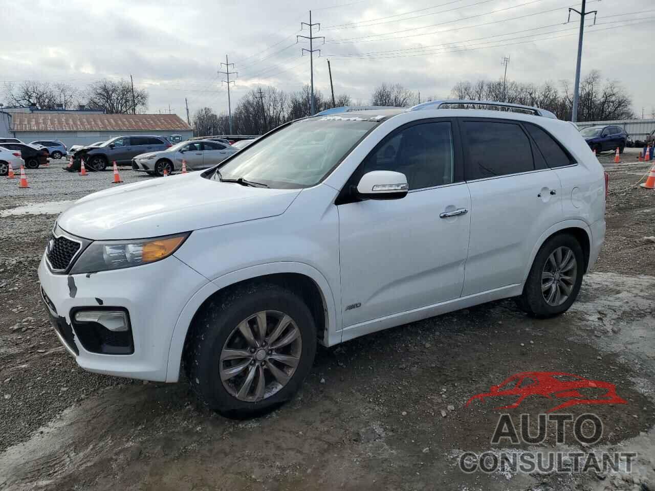 KIA SORENTO 2013 - 5XYKWDA21DG352972