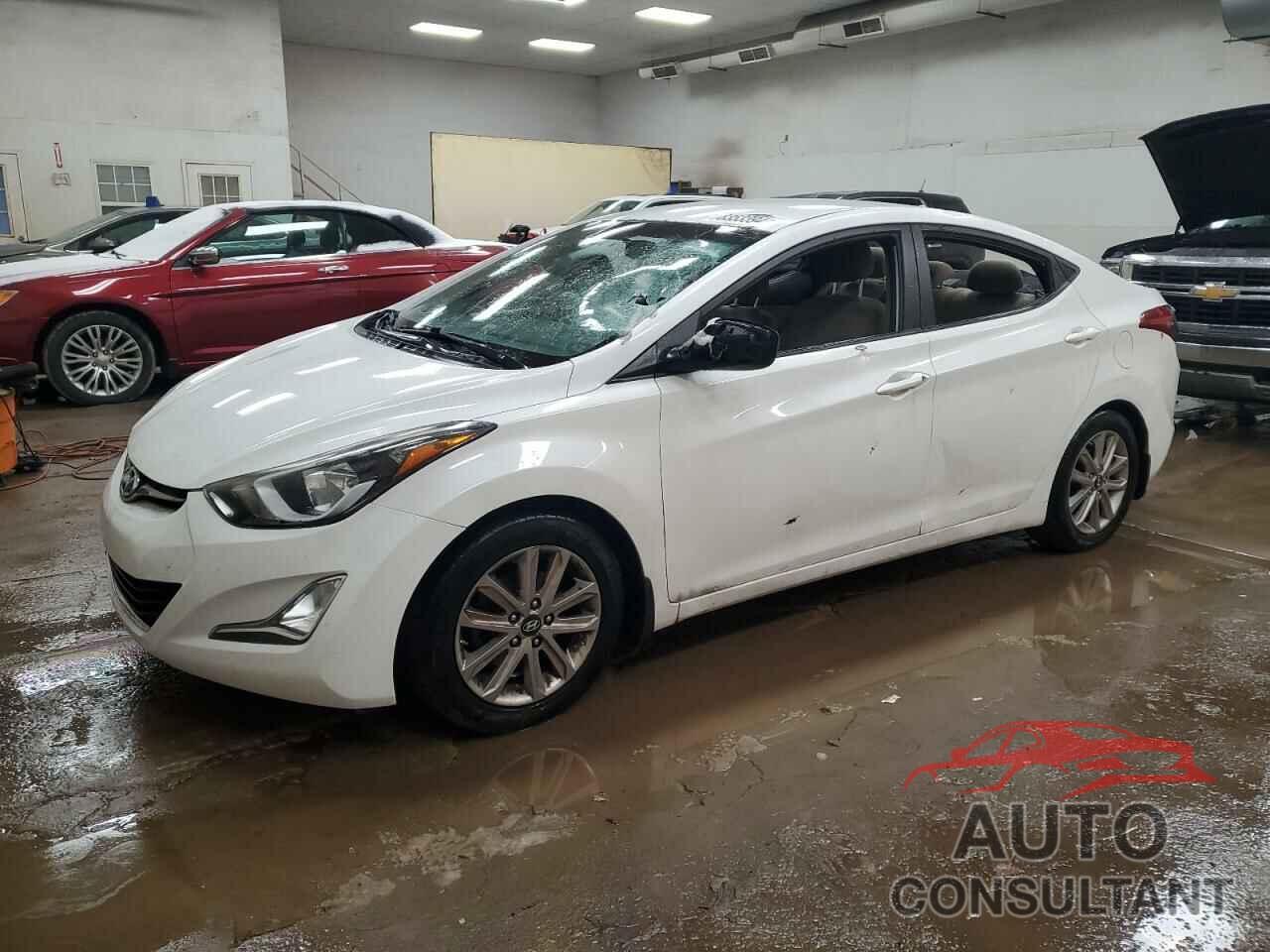 HYUNDAI ELANTRA 2015 - 5NPDH4AE0FH642998
