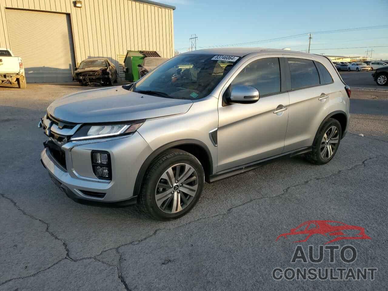 MITSUBISHI OUTLANDER 2021 - JA4ARUAU0MU018381