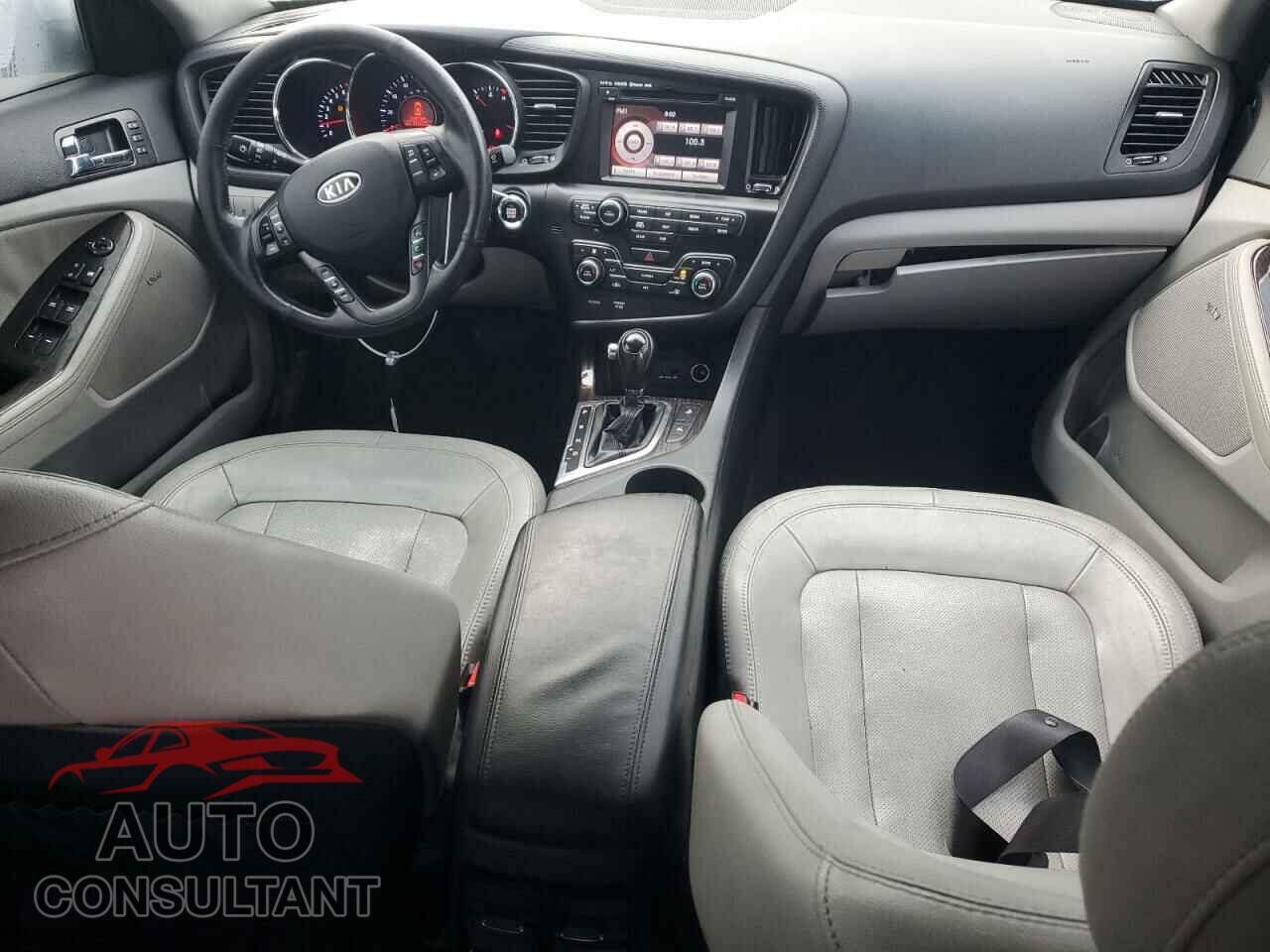 KIA OPTIMA 2011 - KNAGN4A78B5086809