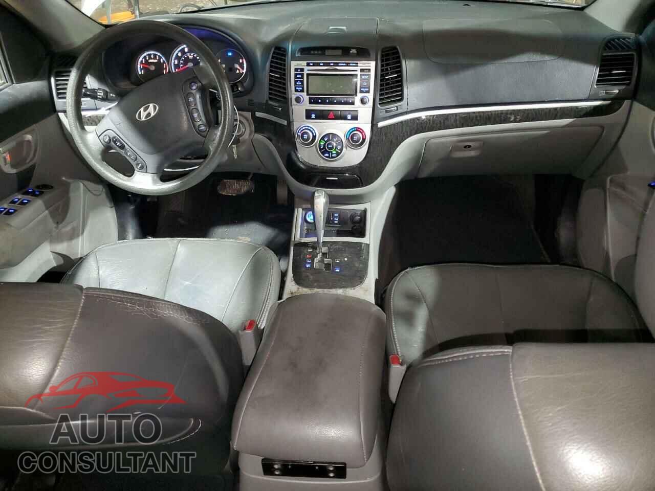 HYUNDAI SANTA FE 2009 - 5NMSG13D79H250860