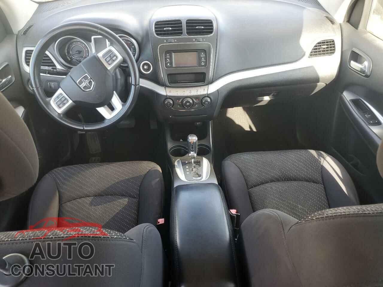 DODGE JOURNEY 2012 - 3C4PDCAB3CT387929