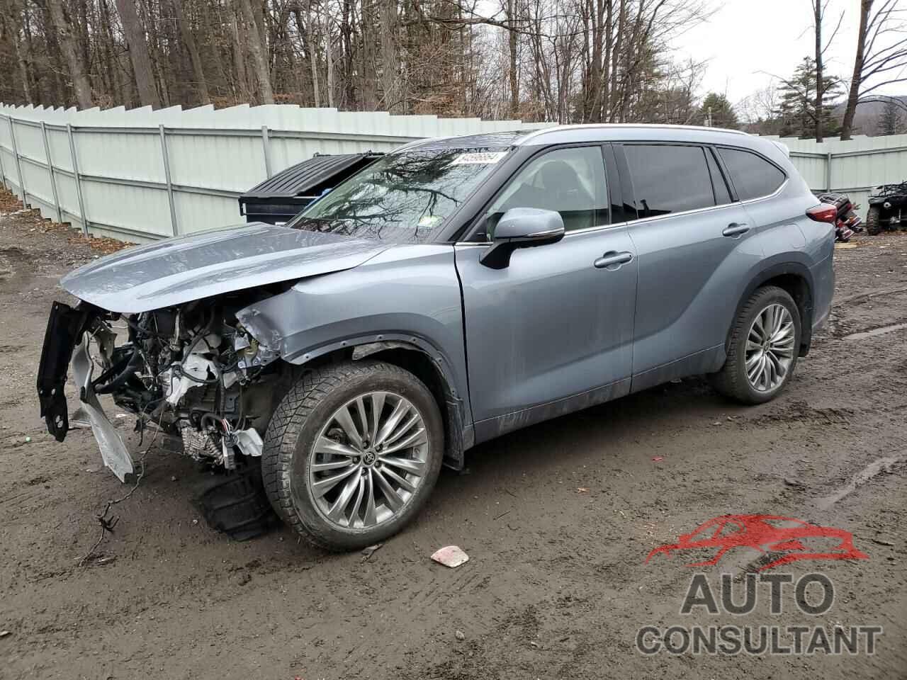 TOYOTA HIGHLANDER 2022 - 5TDFZRBH2NS219473