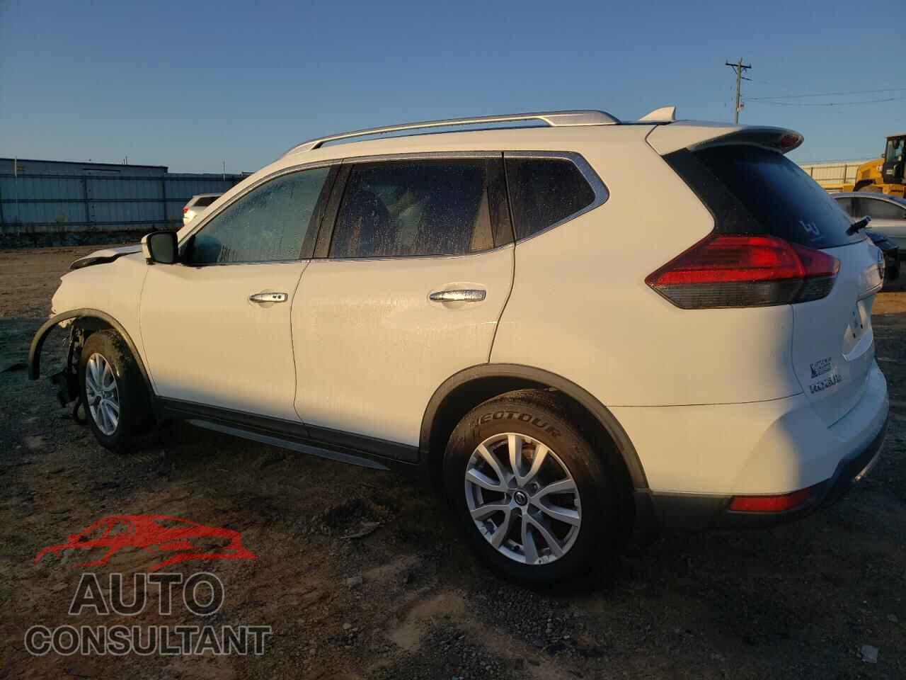 NISSAN ROGUE 2017 - KNMAT2MVXHP535319