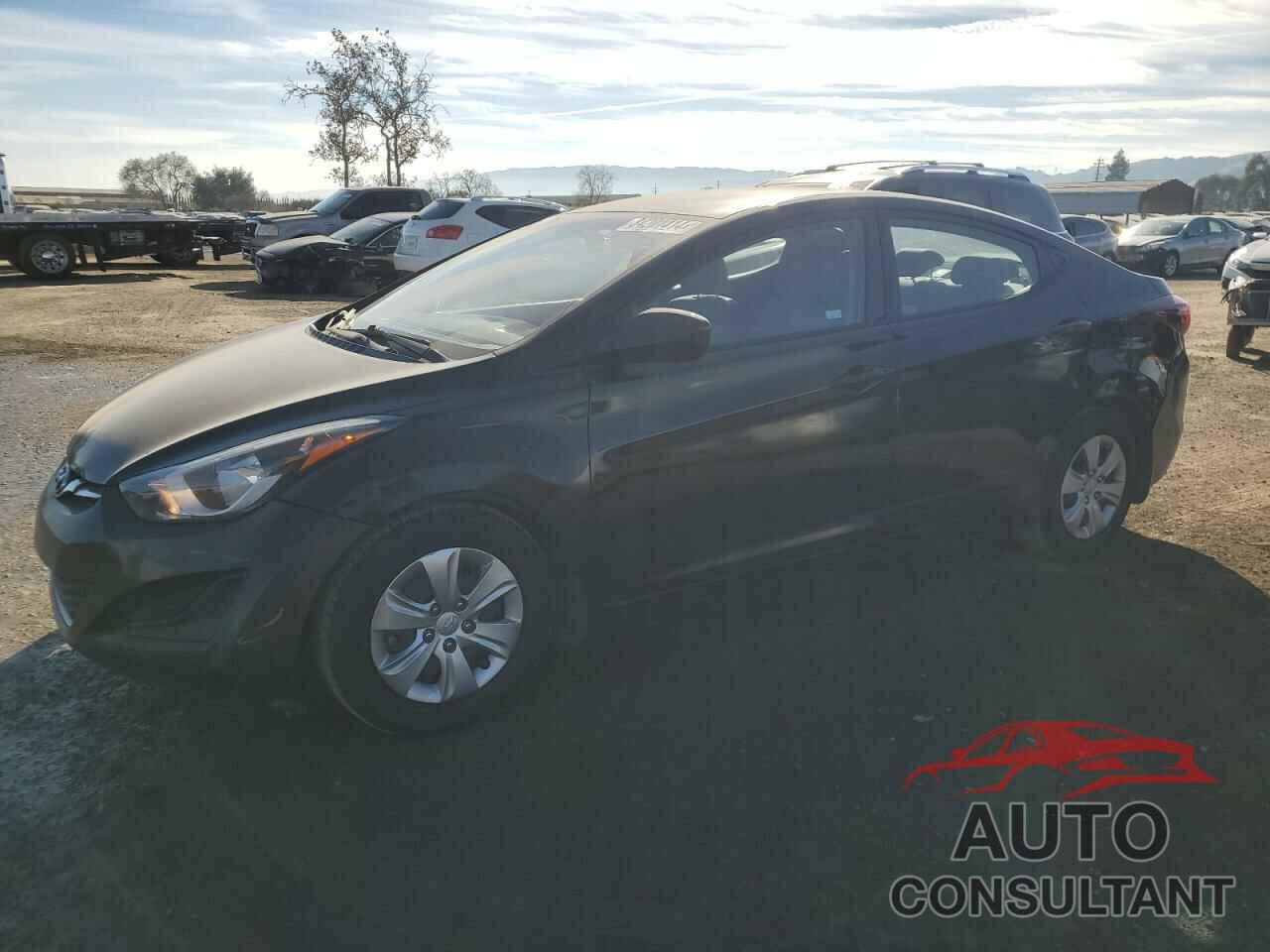 HYUNDAI ELANTRA 2016 - KMHDH4AE8GU531151