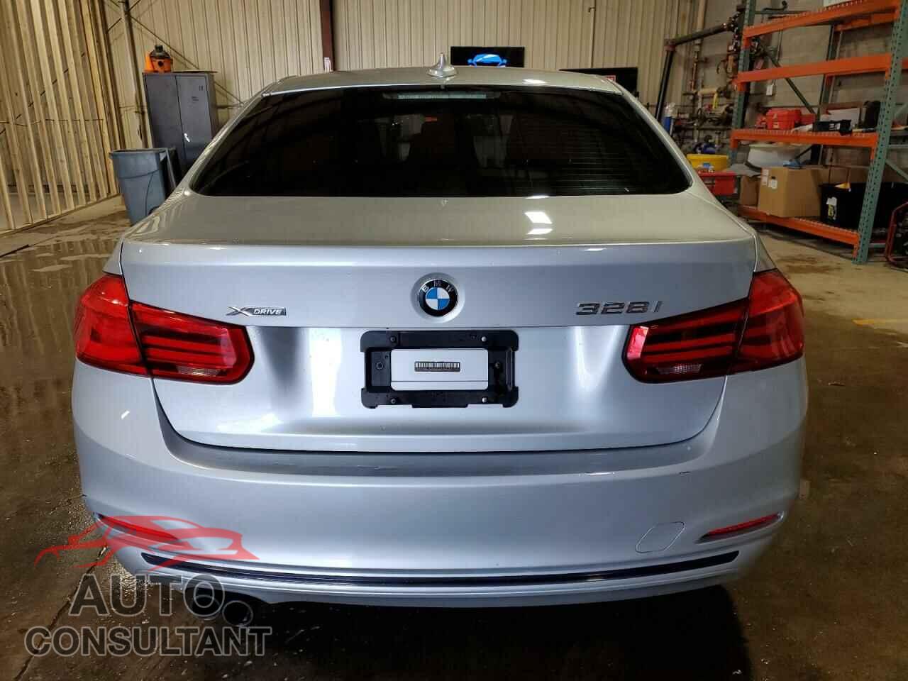 BMW 3 SERIES 2016 - WBA8E3G52GNU03768