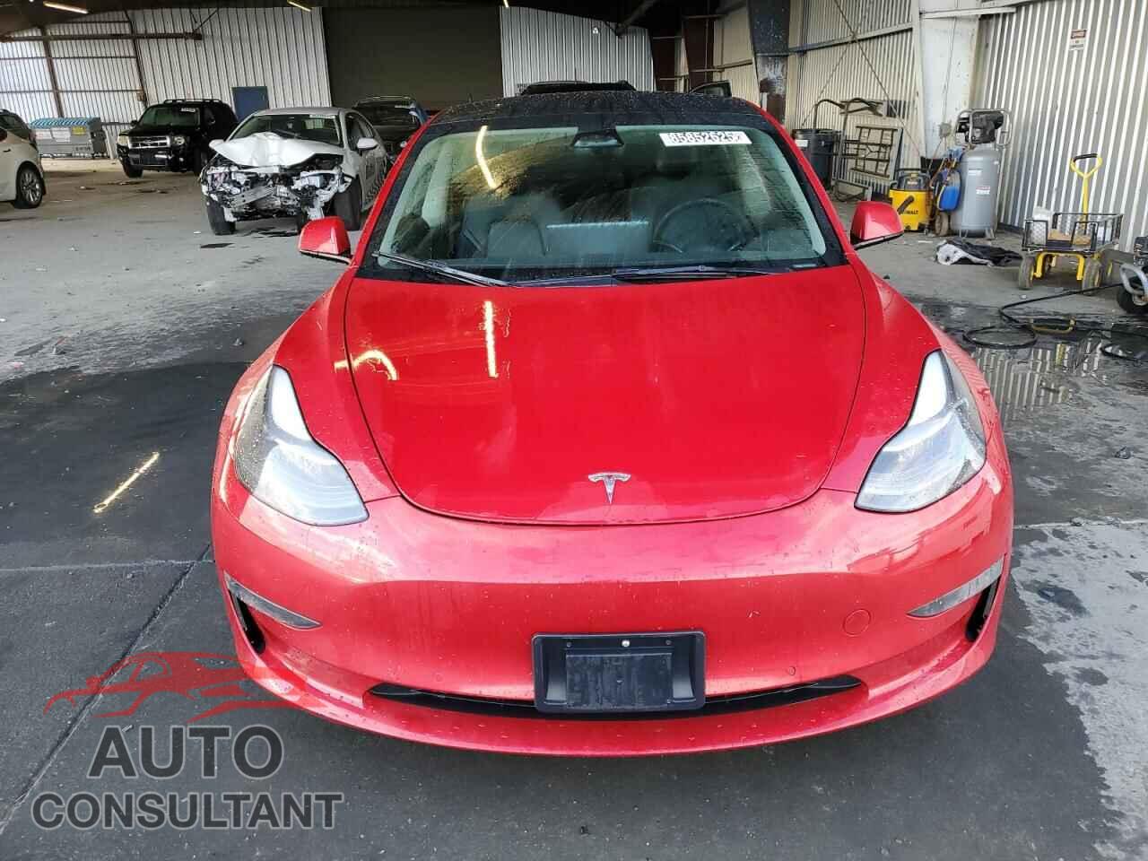 TESLA MODEL 3 2022 - 5YJ3E1EA7NF304618