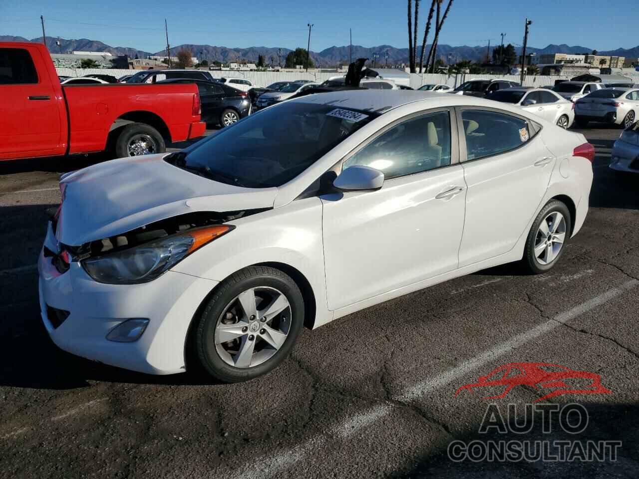HYUNDAI ELANTRA 2013 - 5NPDH4AE0DH296819