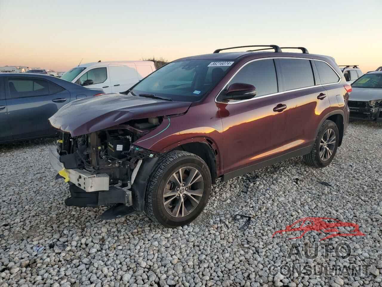 TOYOTA HIGHLANDER 2019 - 5TDZZRFH3KS293312