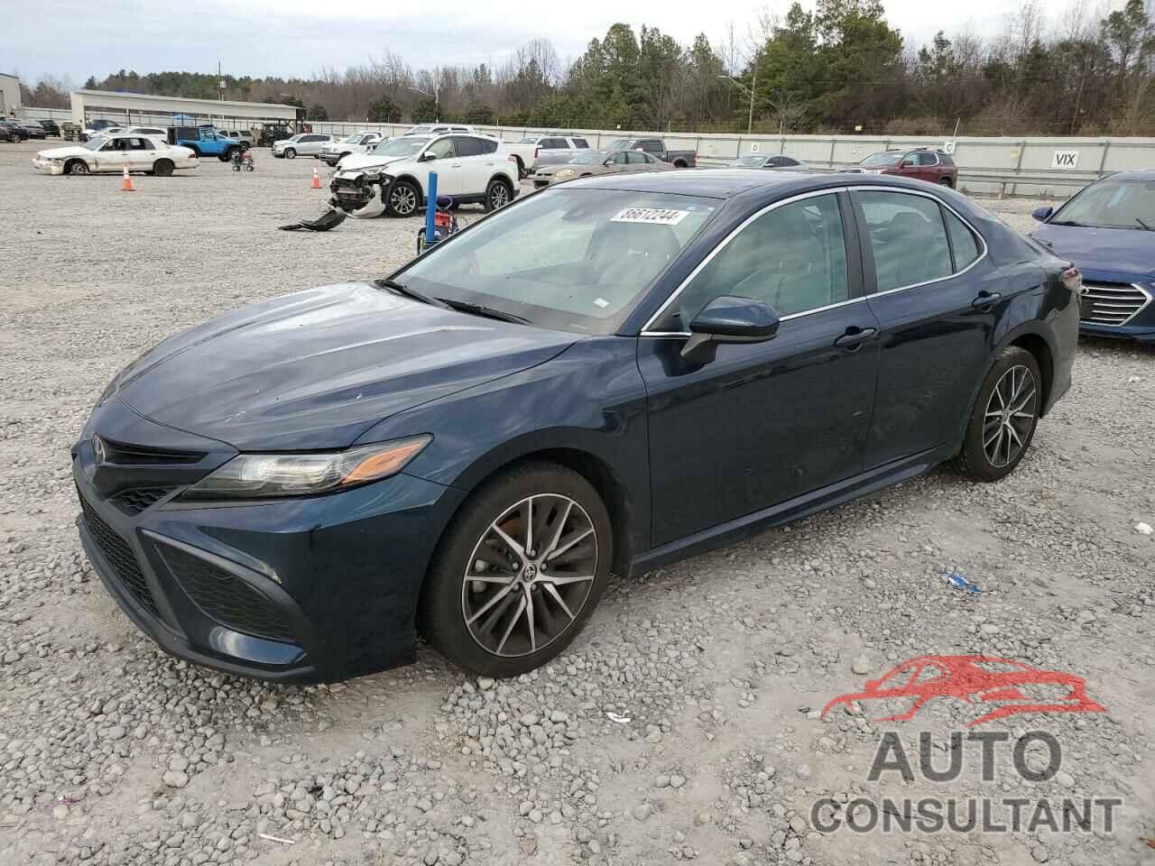 TOYOTA CAMRY 2021 - 4T1G11AK6MU523826