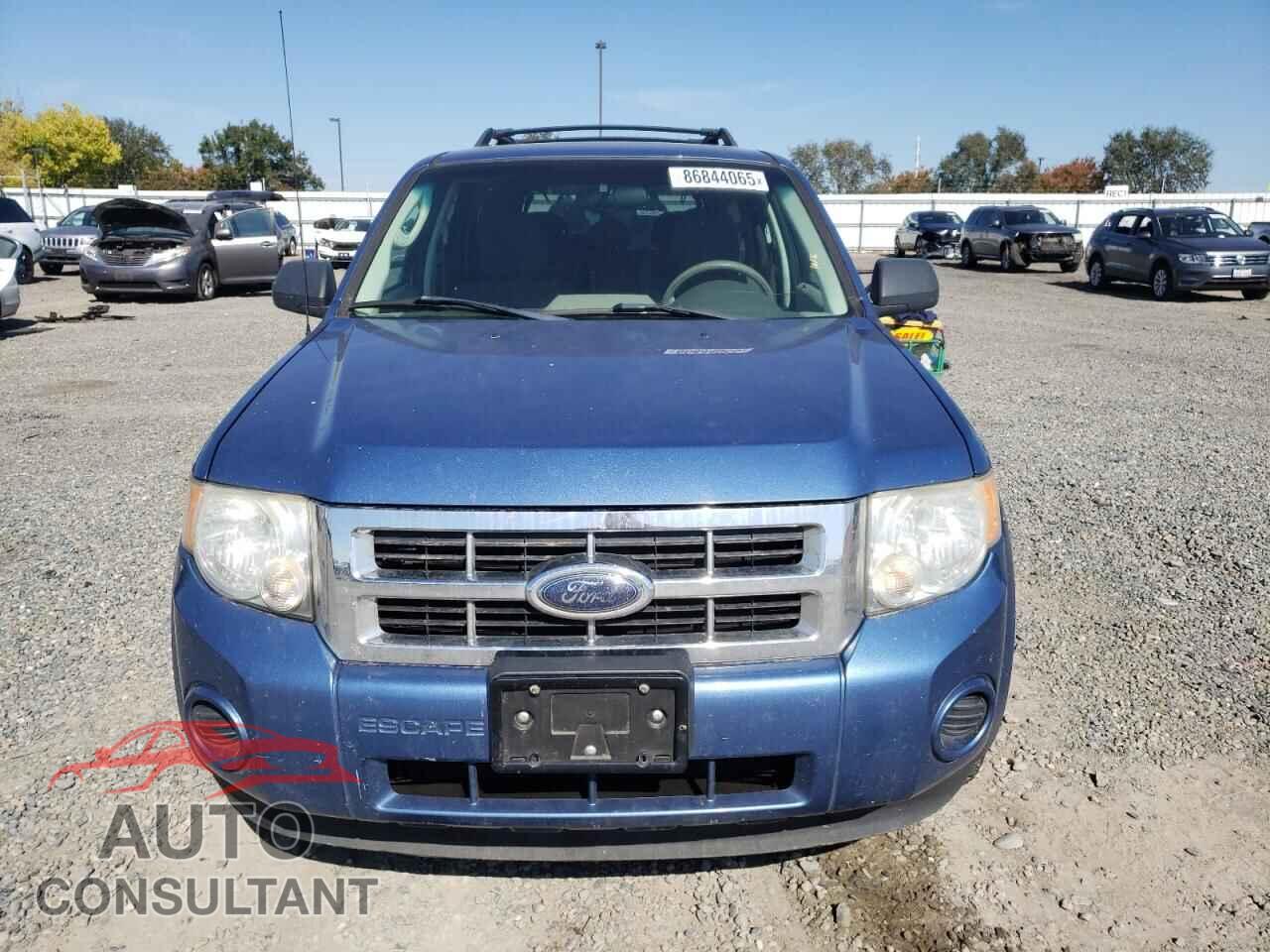 FORD ESCAPE 2009 - 1FMCU92759KB08756