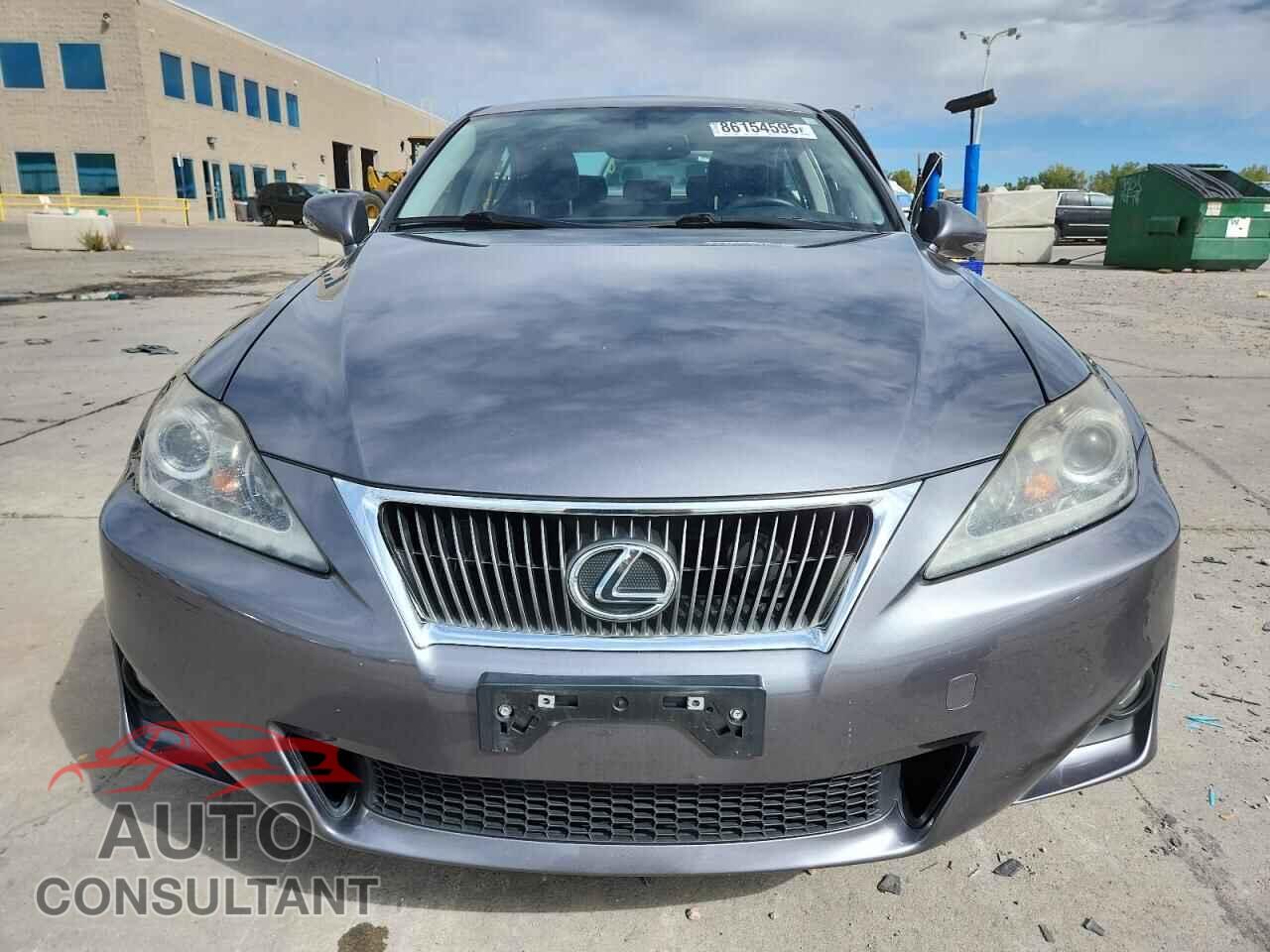 LEXUS IS 2012 - JTHCF5C26C5056178