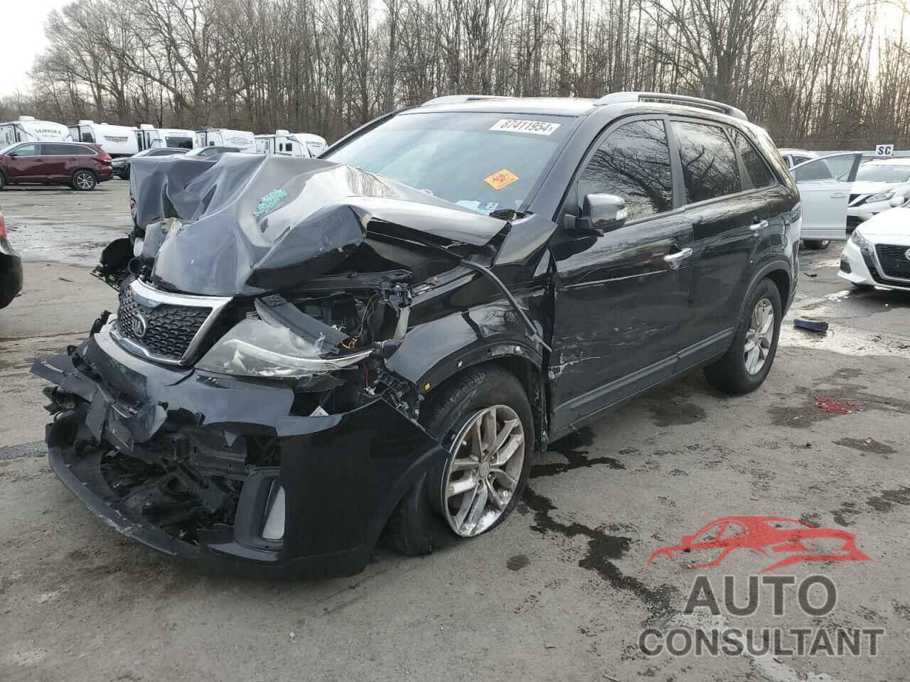 KIA SORENTO 2015 - 5XYKT4A66FG620249
