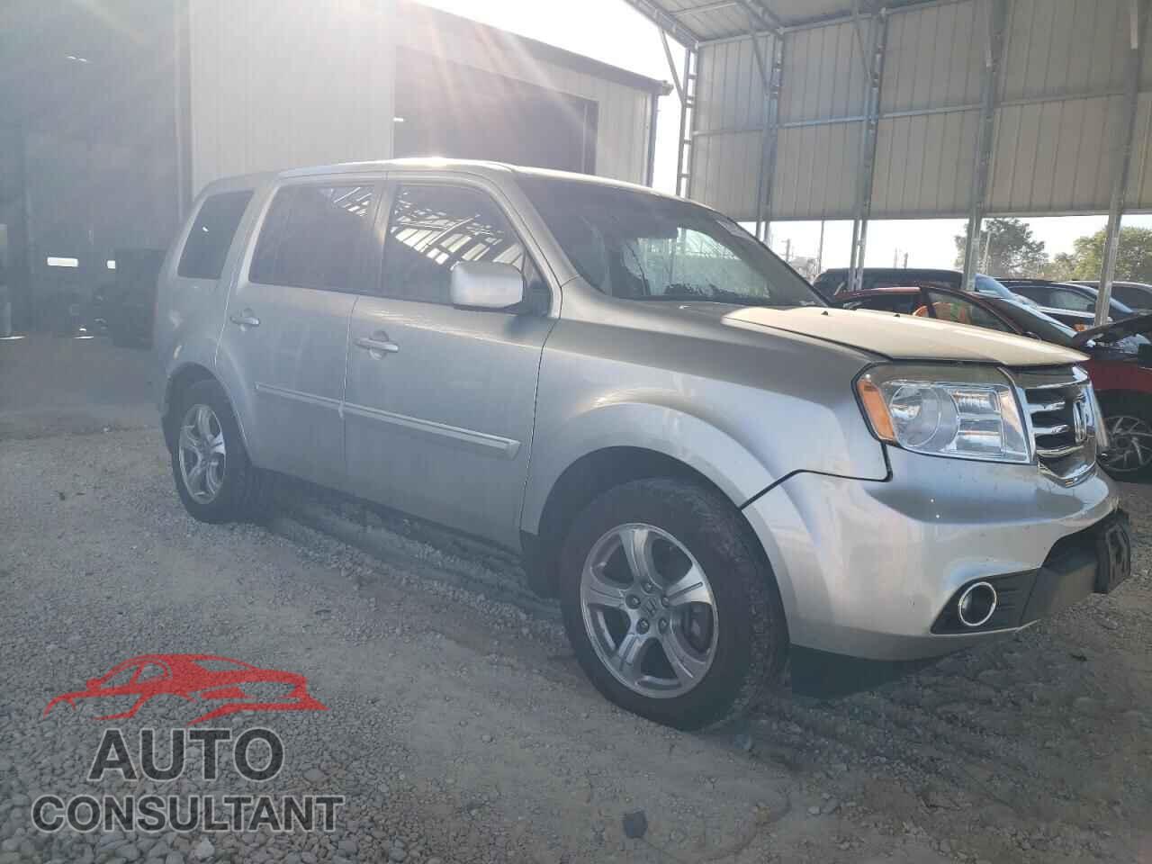 HONDA PILOT 2014 - 5FNYF4H48EB028802
