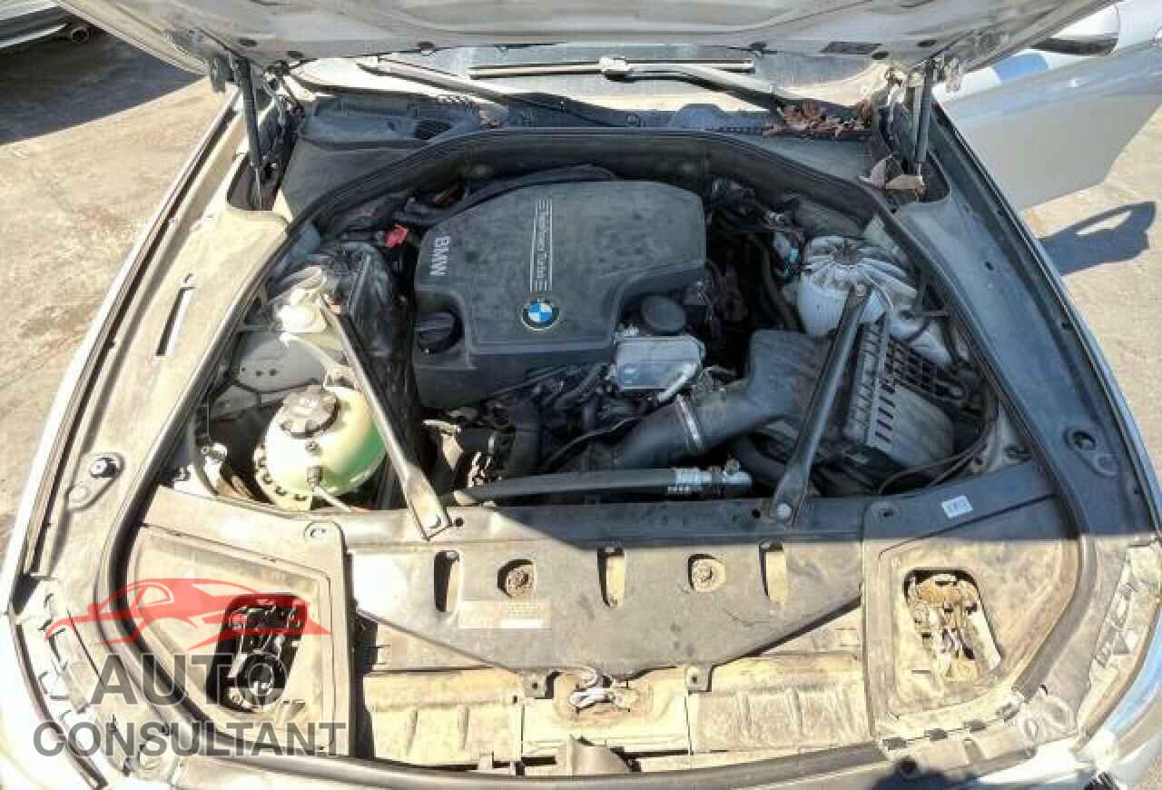 BMW 5 SERIES 2014 - WBA5A7C56ED618942