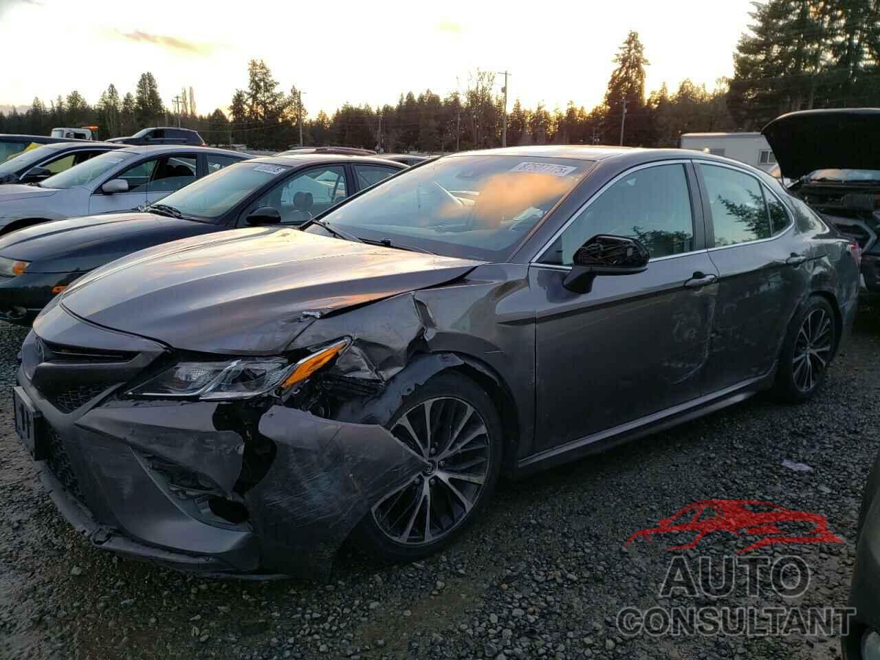 TOYOTA CAMRY 2020 - 4T1G11AK0LU330201