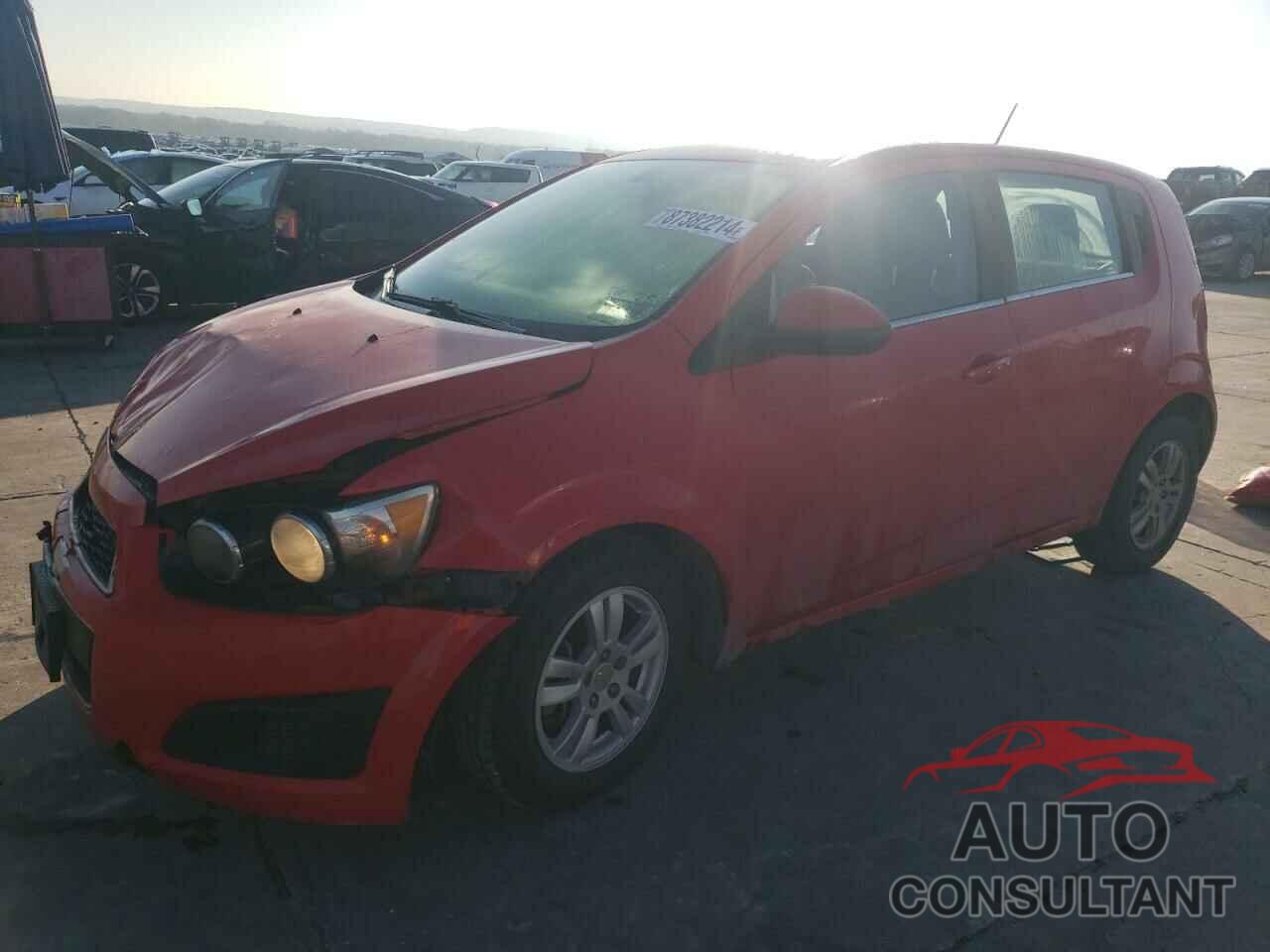 CHEVROLET SONIC 2015 - 1G1JC6SH8F4220160