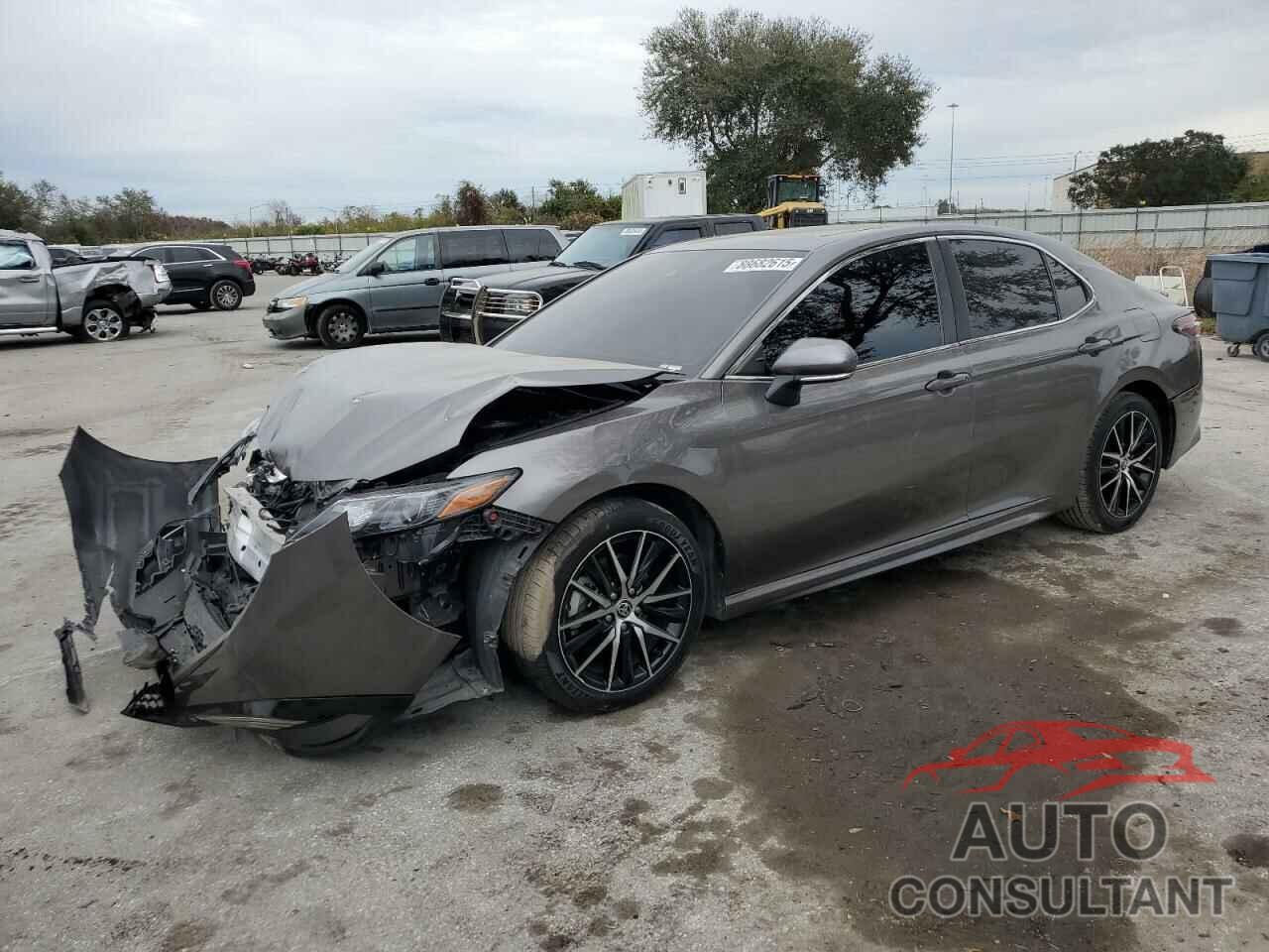 TOYOTA CAMRY 2022 - 4T1T11AK4NU036432