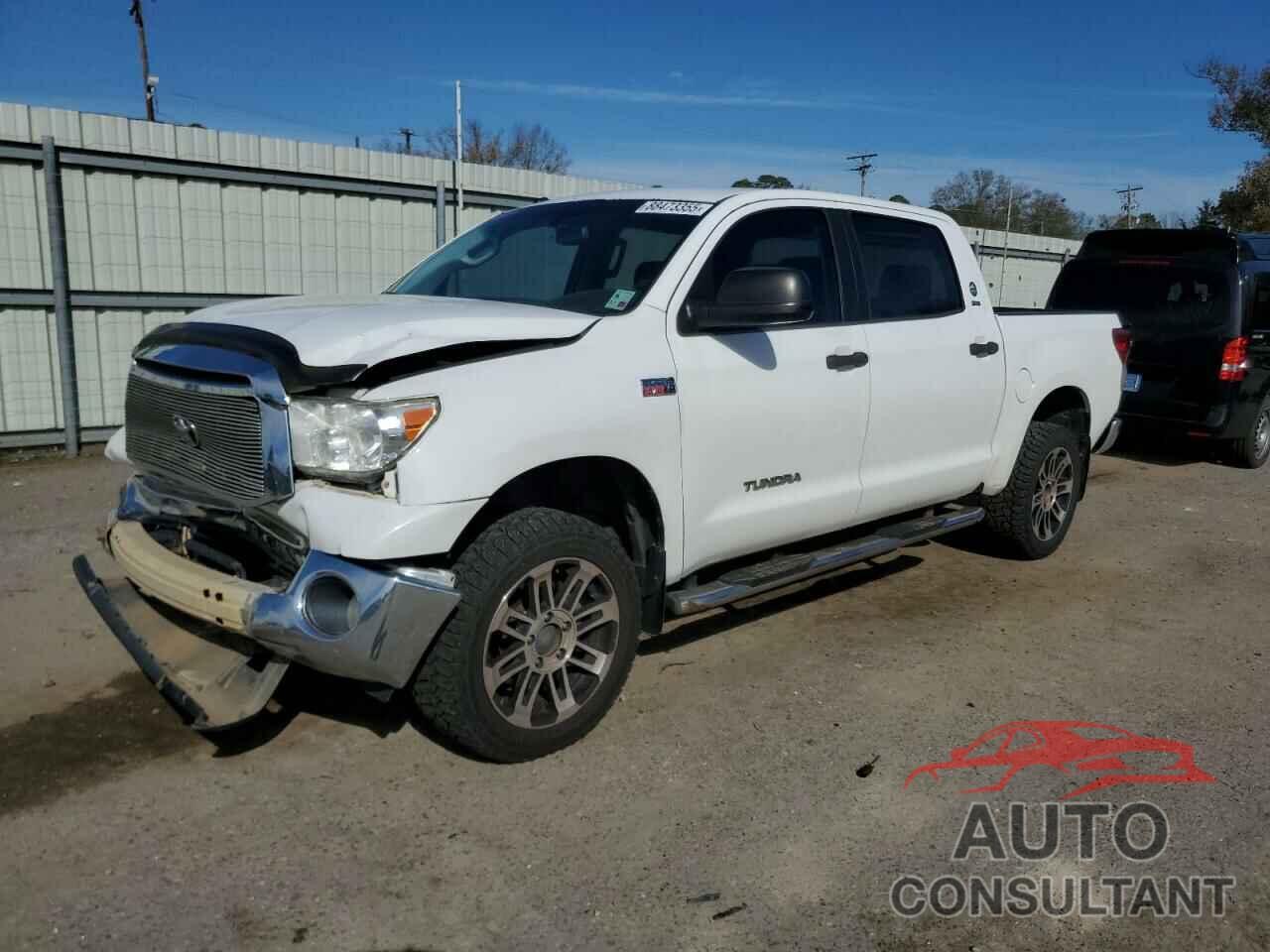 TOYOTA TUNDRA 2013 - 5TFDW5F17DX289498