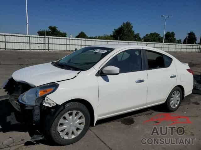 NISSAN VERSA 2015 - 3N1CN7AP5FL869730