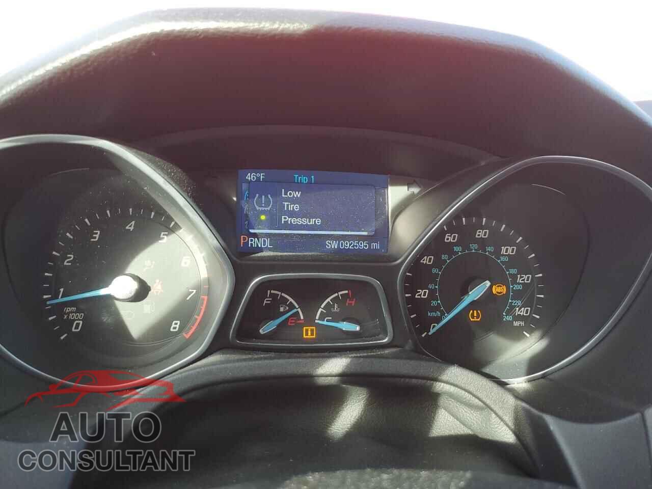 FORD FOCUS 2014 - 1FADP3F27EL209433