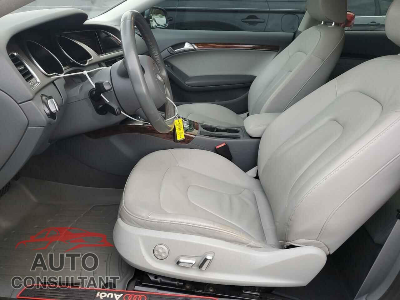 AUDI A5 2013 - WAULFAFR9DA013236