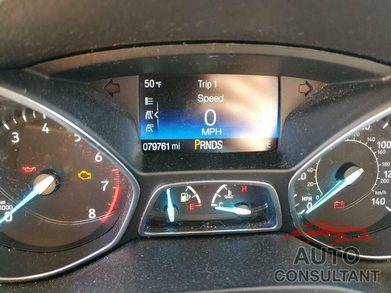 FORD ESCAPE 2017 - 1FMCU0GD7HUD05828