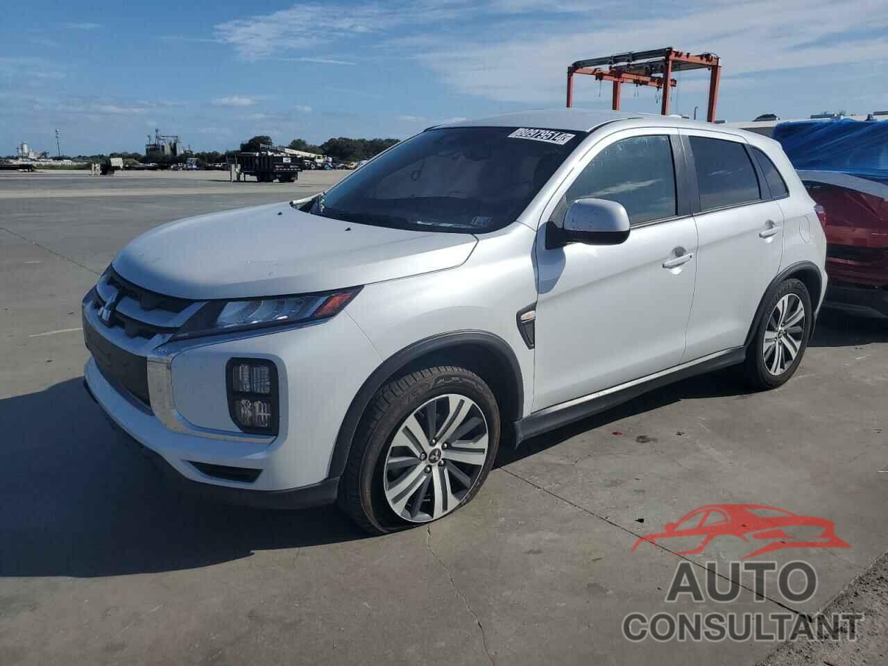 MITSUBISHI OUTLANDER 2022 - JA4ARUAUXNU022455