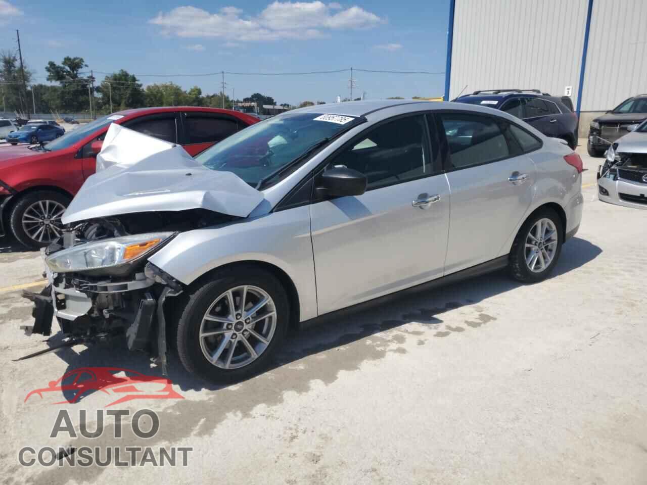 FORD FOCUS 2015 - 1FADP3E20FL366398