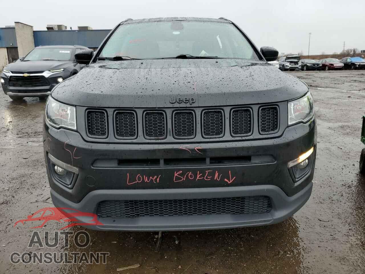 JEEP COMPASS 2018 - 3C4NJDBB2JT398129