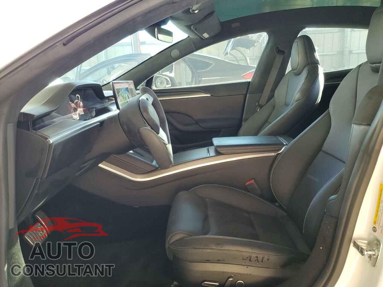 TESLA MODEL S 2021 - 5YJSA1E63MF452511