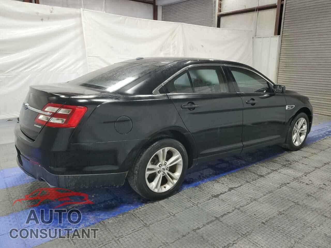 FORD TAURUS 2017 - 1FAHP2D87HG133406