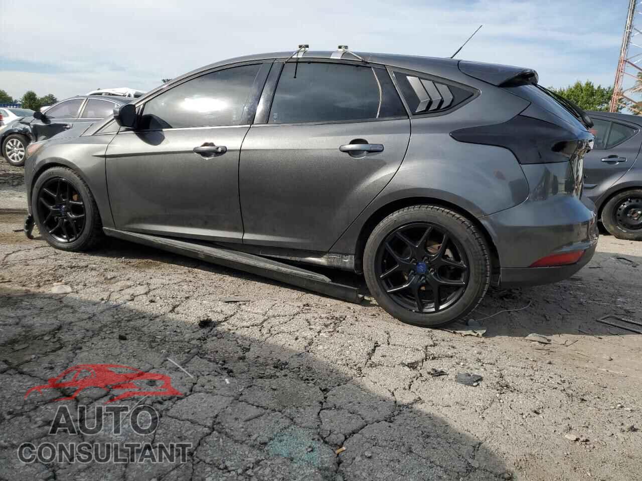 FORD FOCUS 2016 - 1FADP3K21GL257289