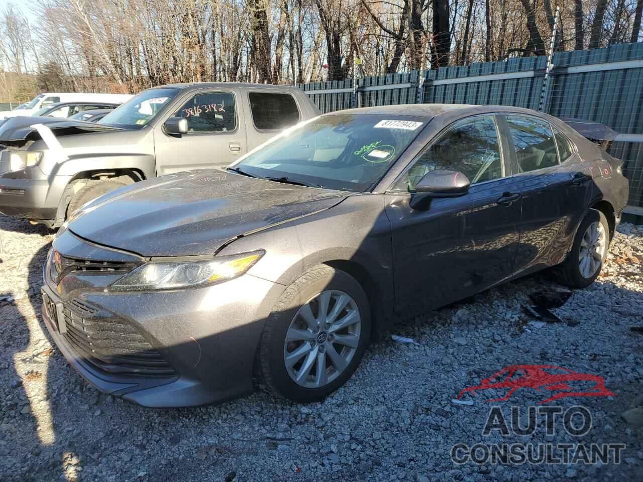 TOYOTA CAMRY 2018 - 4T1B11HK6JU144983