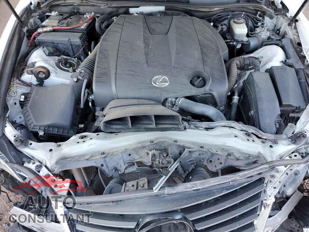 LEXUS IS 2014 - JTHBF1D27E5031151