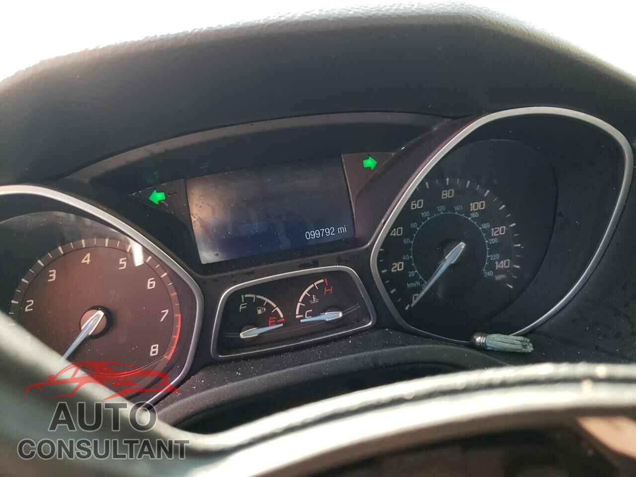 FORD FOCUS 2014 - 1FADP3F23EL178875