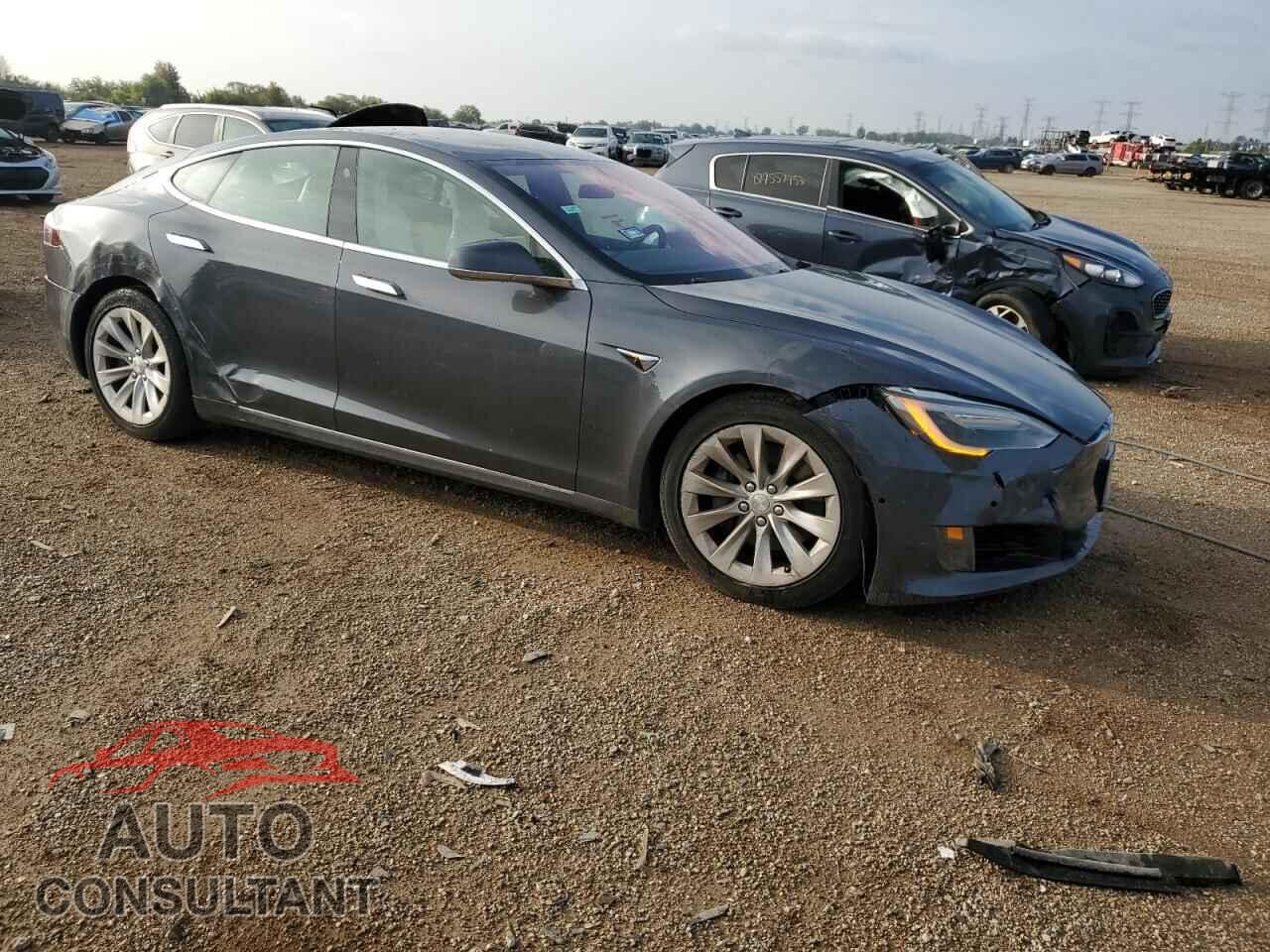 TESLA MODEL S 2017 - 5YJSA1E24HF210846