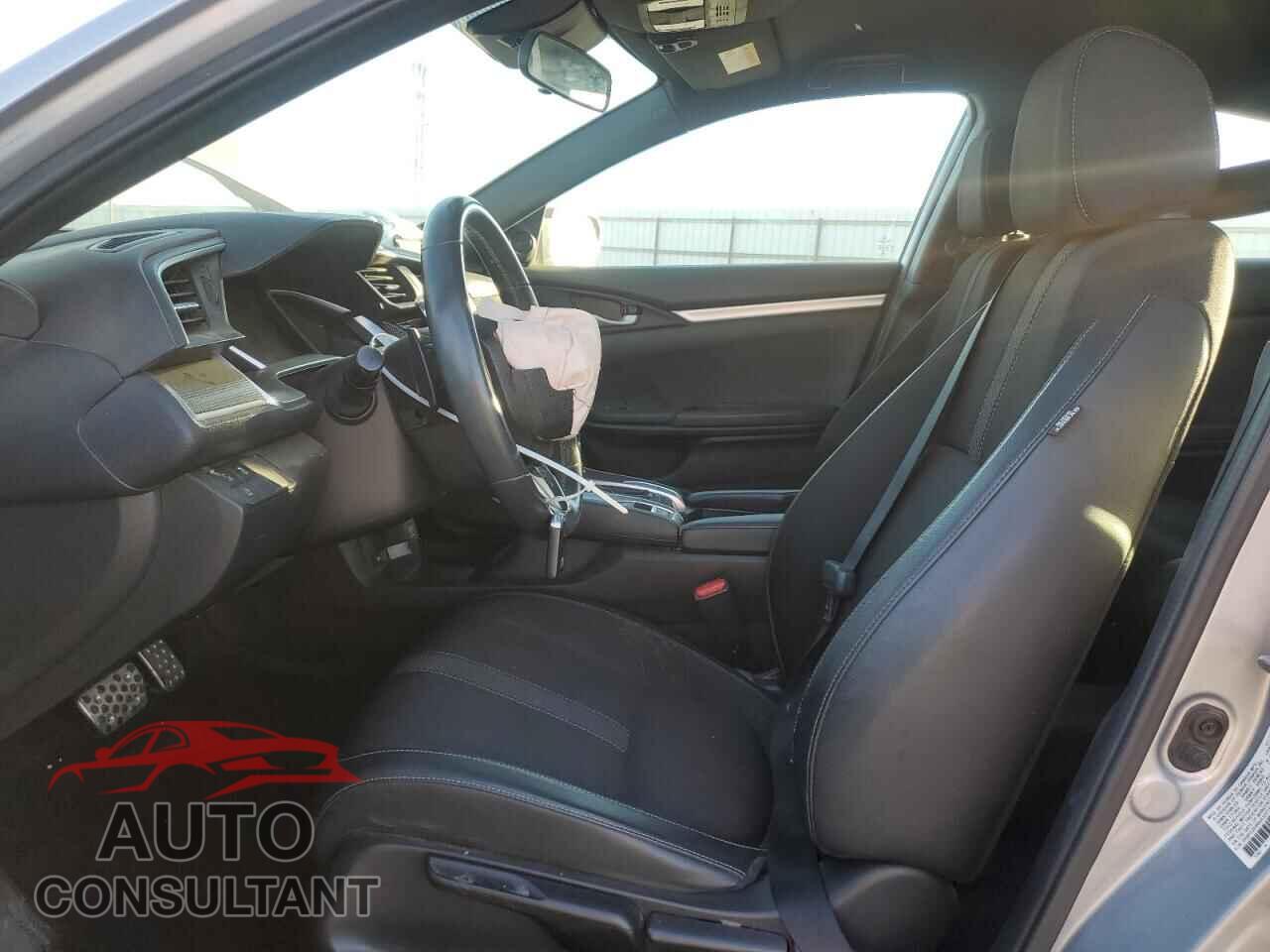 HONDA CIVIC 2019 - 2HGFC2F84KH527730