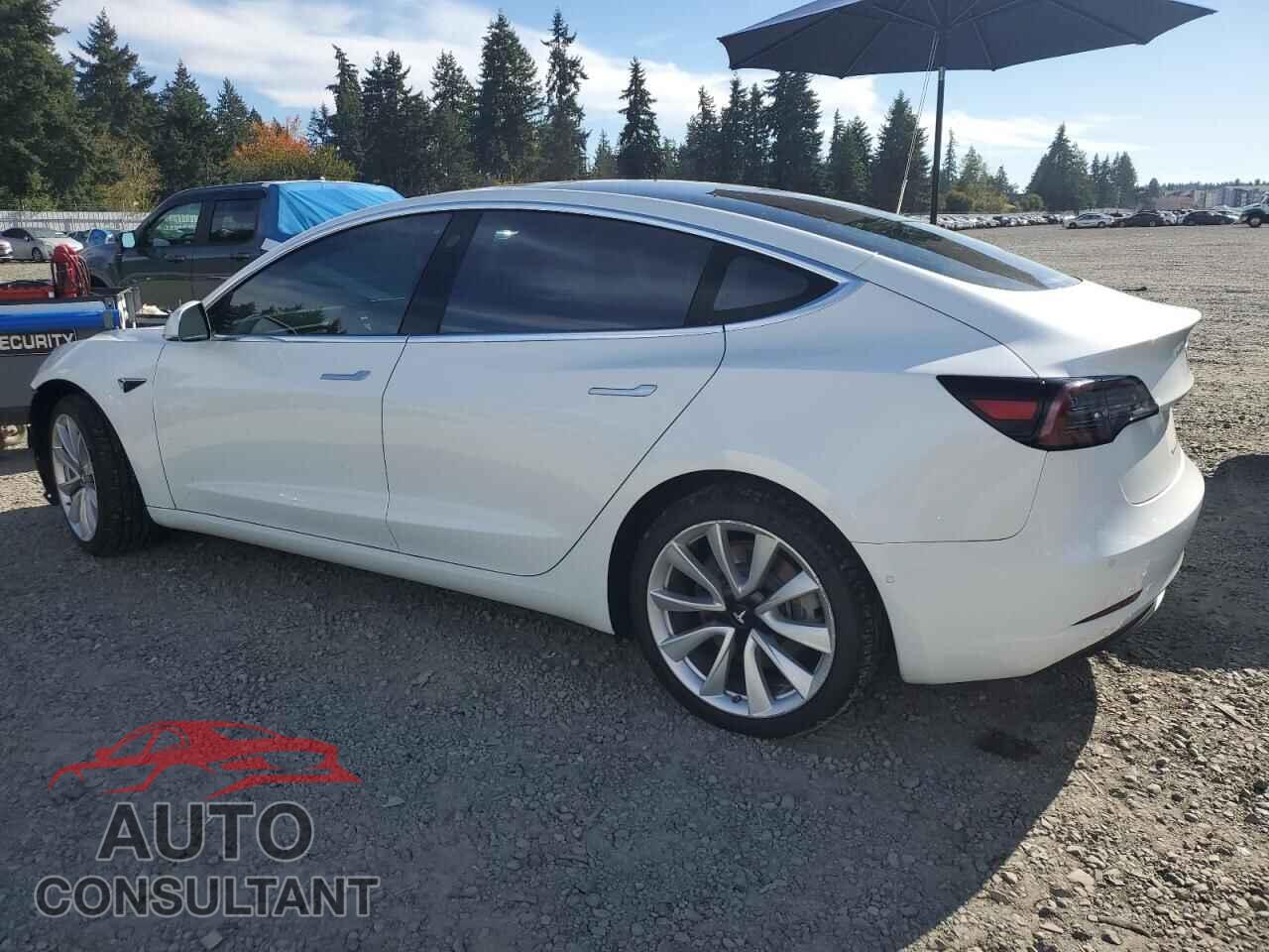 TESLA MODEL 3 2018 - 5YJ3E1EB0JF088629