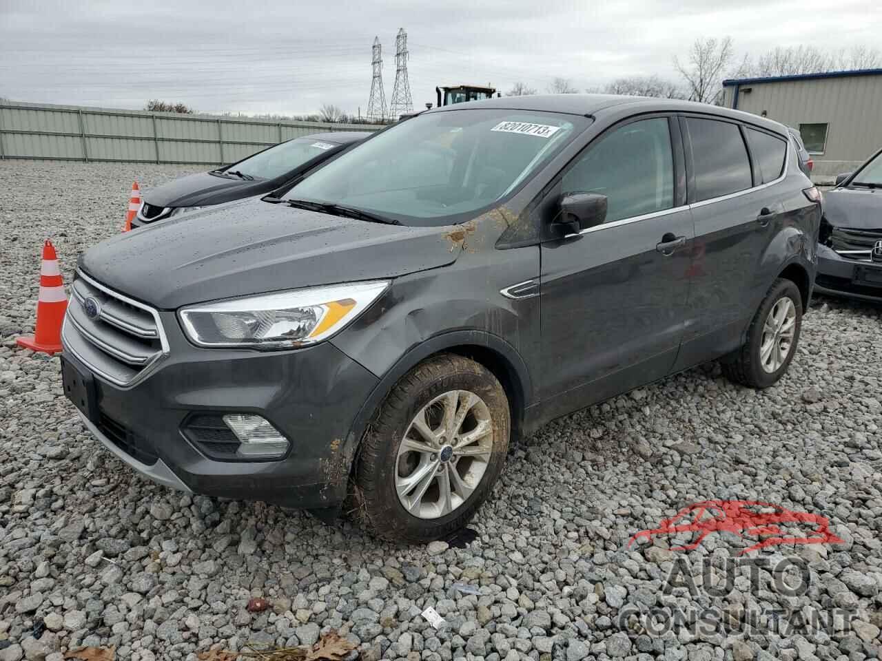 FORD ESCAPE 2017 - 1FMCU0GD9HUD06981