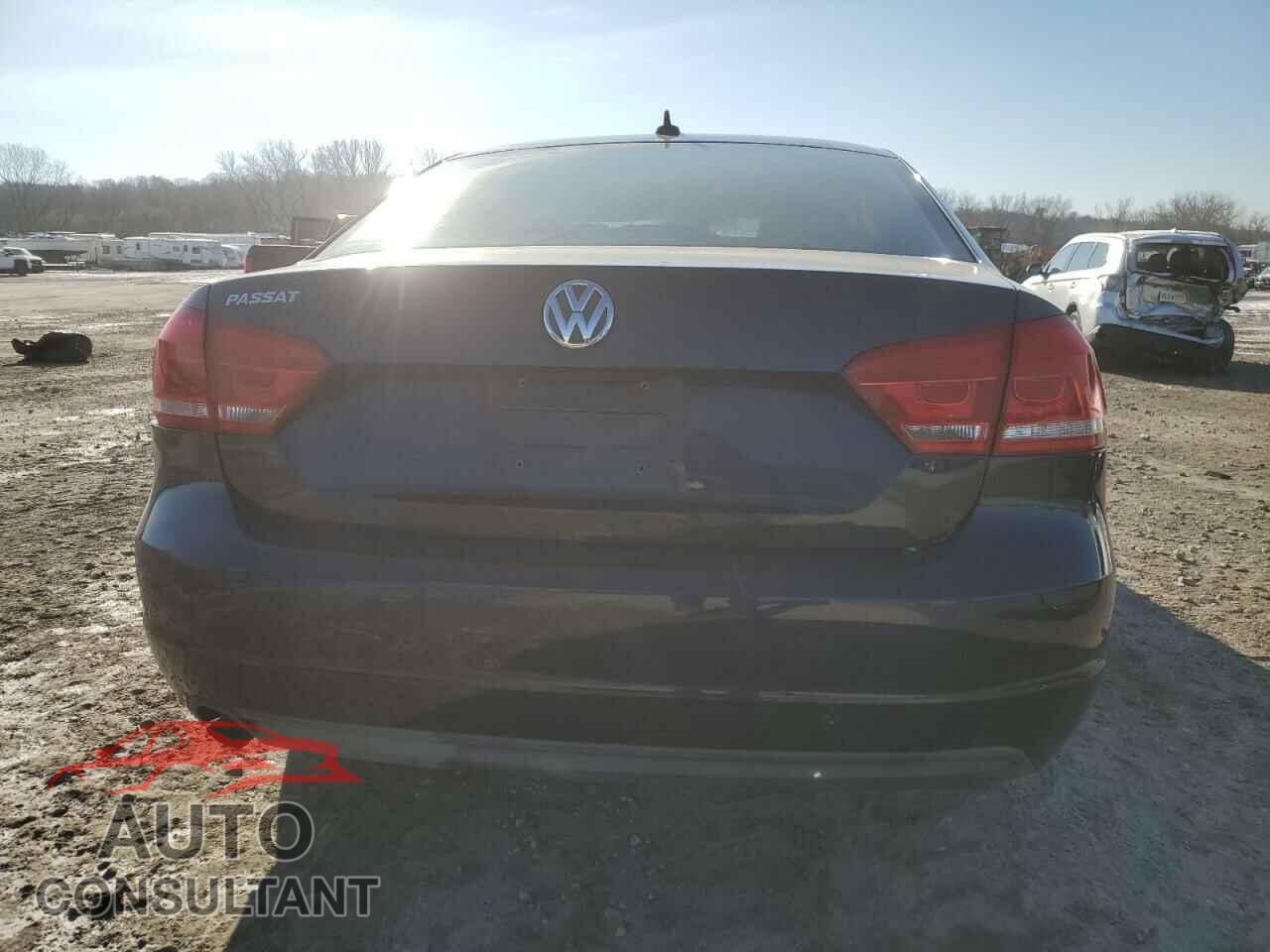VOLKSWAGEN PASSAT 2014 - 1VWAP7A3XEC024486