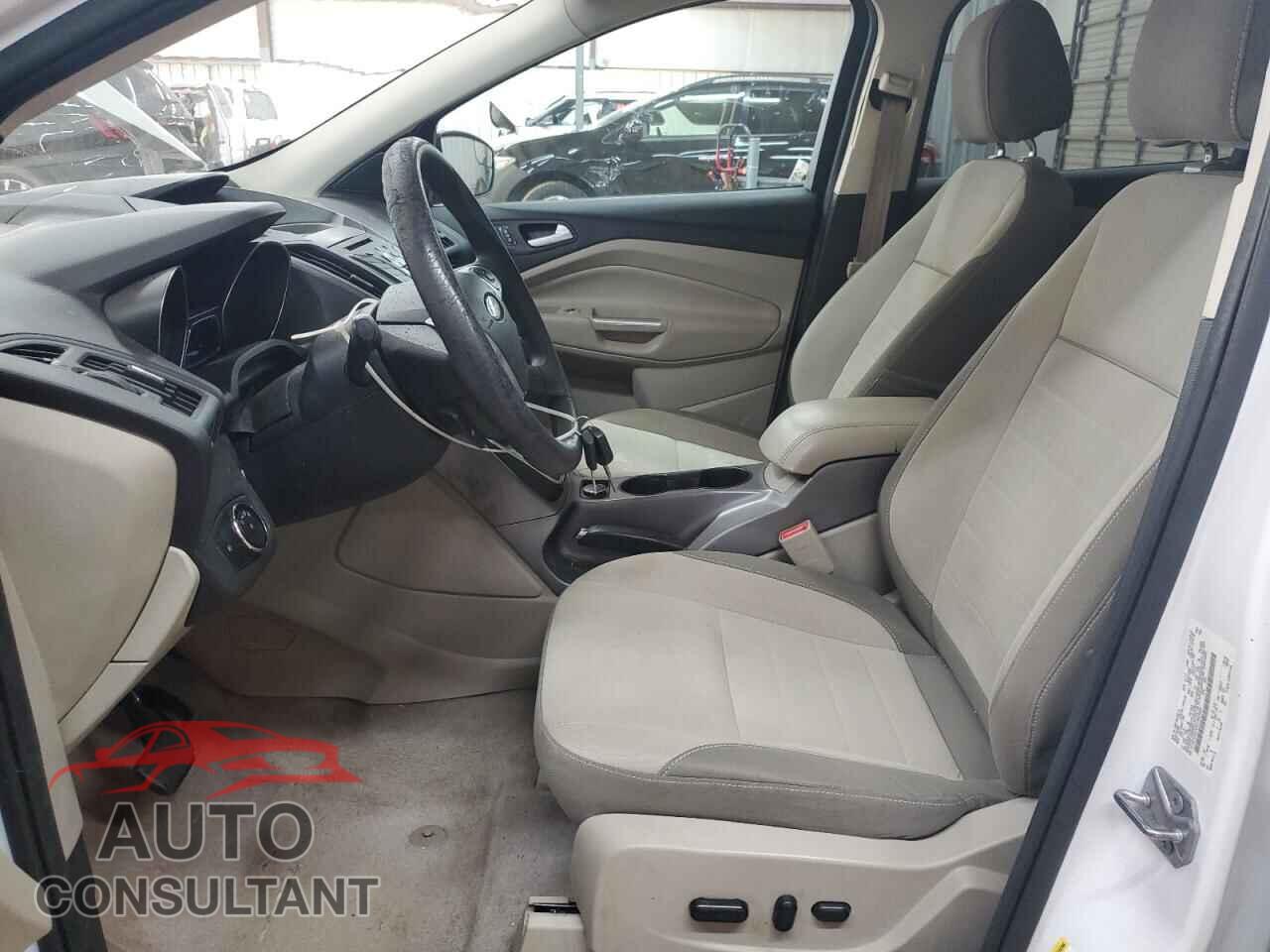 FORD ESCAPE 2014 - 1FMCU0GX2EUB83692