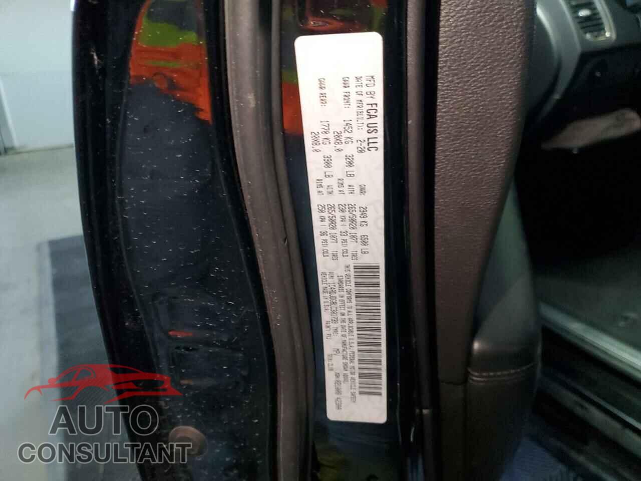 DODGE DURANGO 2020 - 1C4RDJDG8LC301739