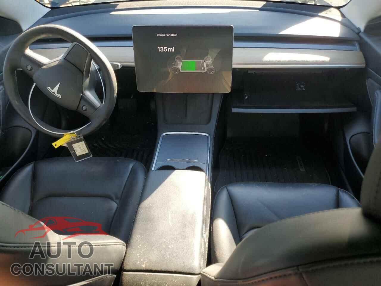 TESLA MODEL 3 2021 - 5YJ3E1EA6MF939926