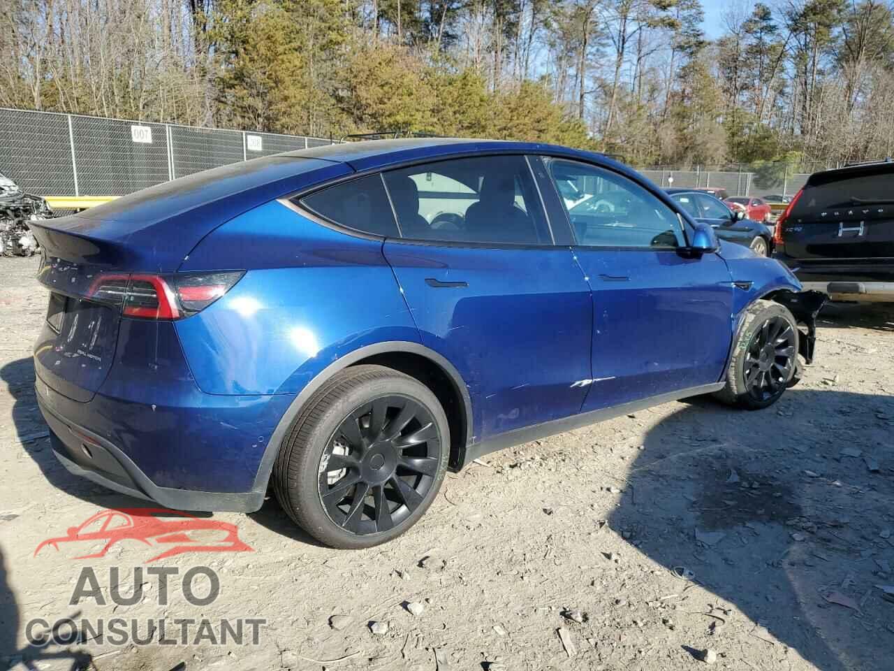 TESLA MODEL Y 2020 - 5YJYGDEF3LF001037