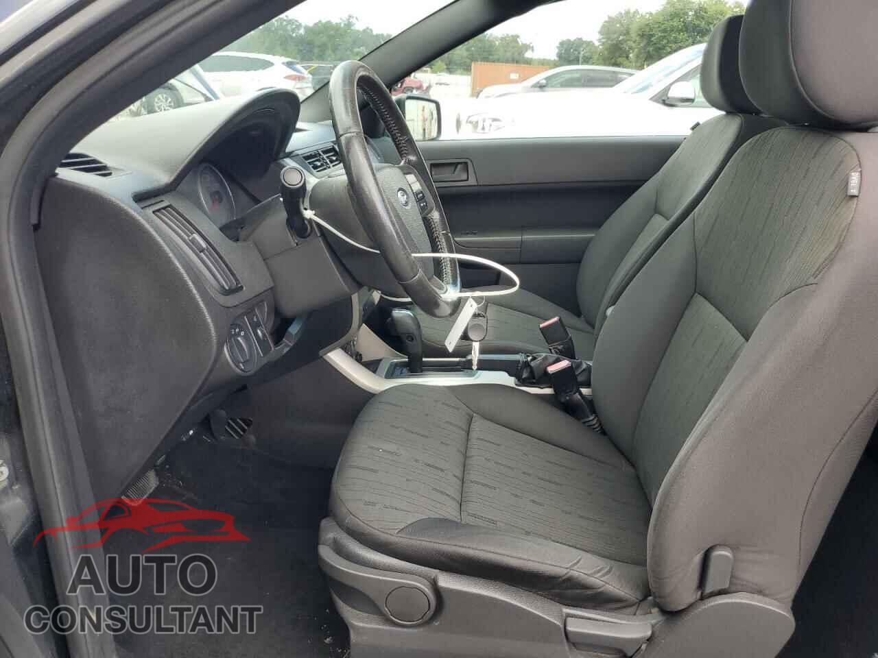 FORD FOCUS 2010 - 1FAHP3CN4AW144744