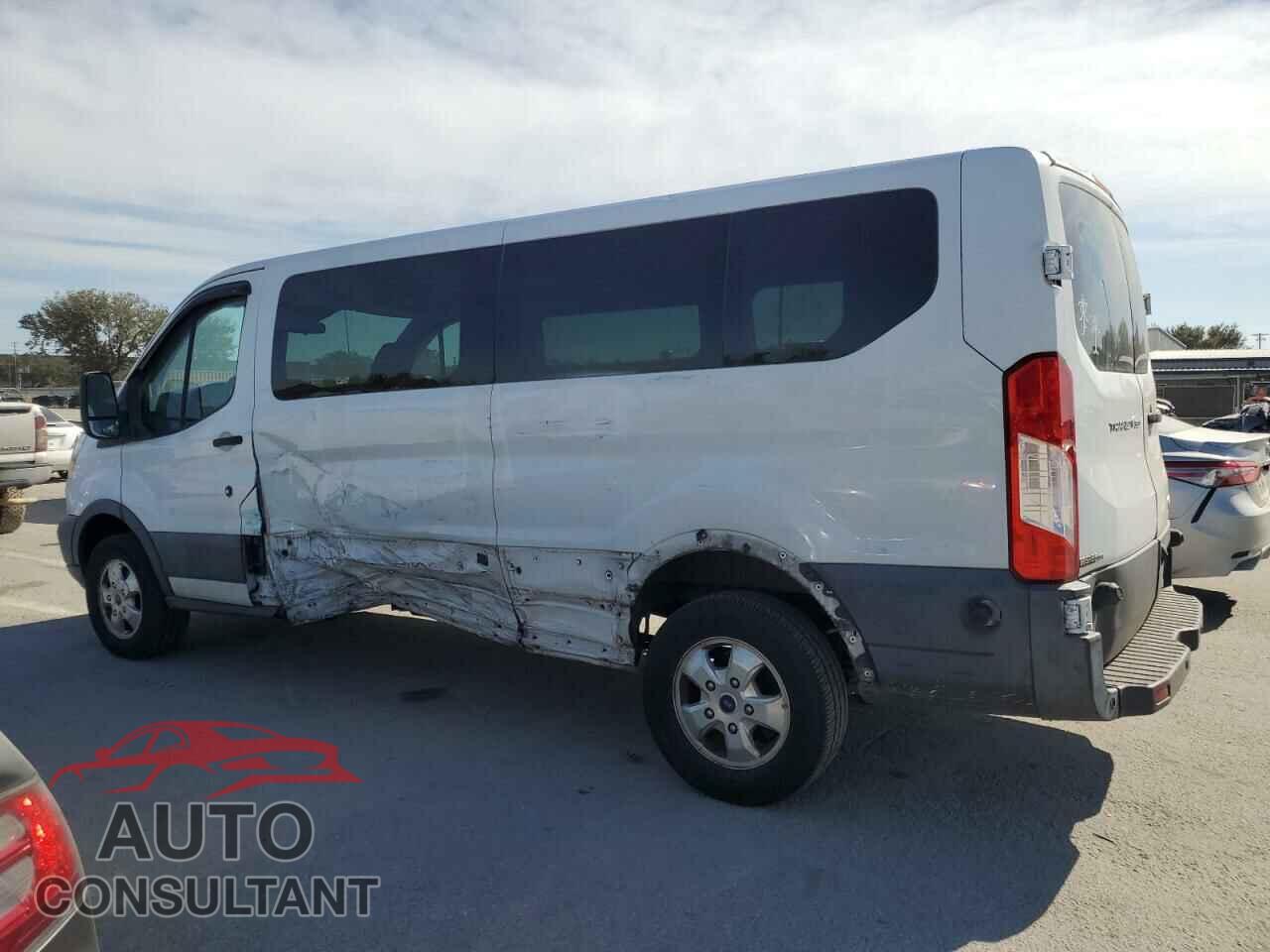 FORD TRANSIT 2017 - 1FBZX2YM1HKA62808