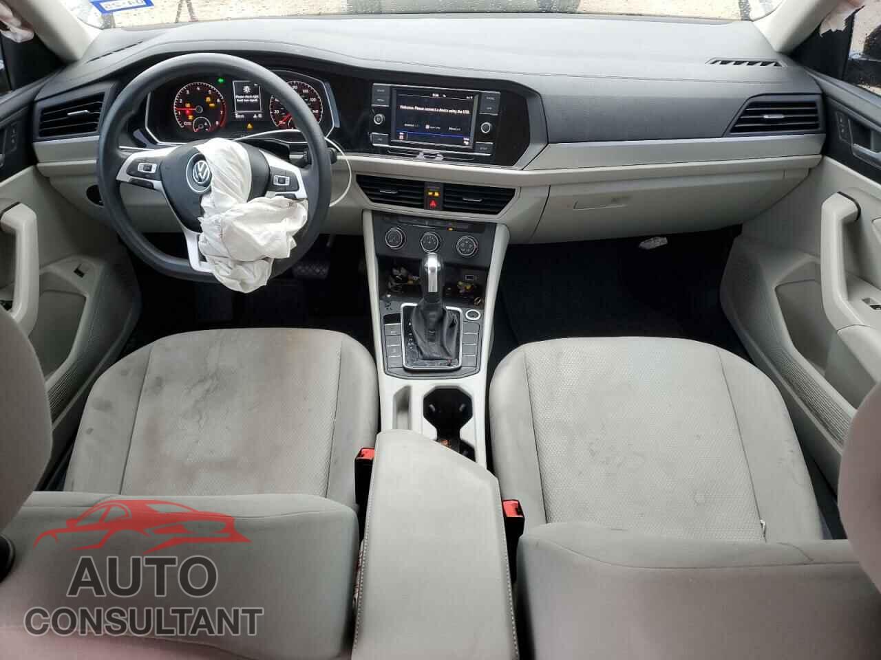 VOLKSWAGEN JETTA 2019 - 3VWCB7BU1KM242583