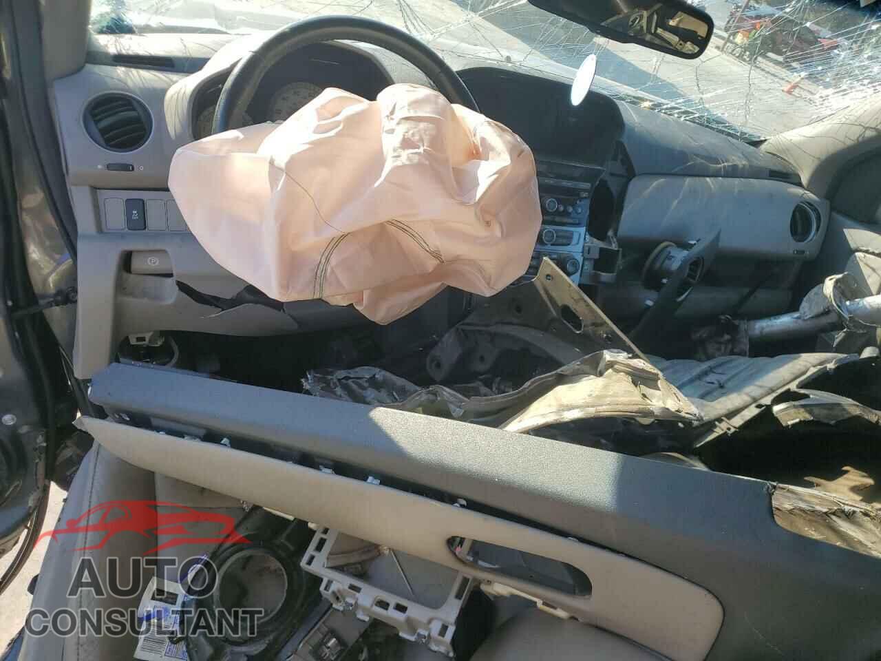 HONDA PILOT 2012 - 5FNYF3H51CB032304
