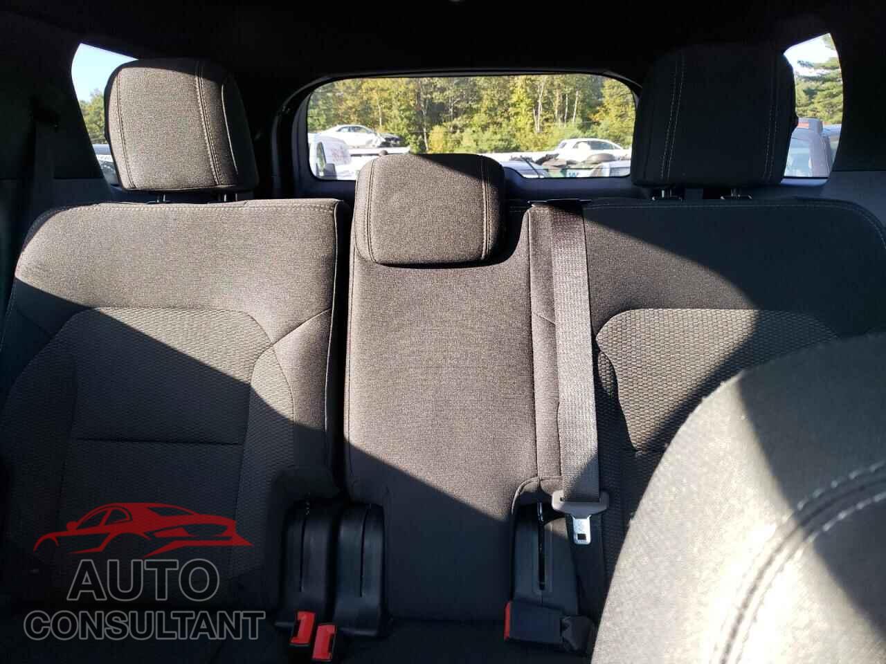 FORD EXPLORER 2018 - 1FM5K8D80JGA17013